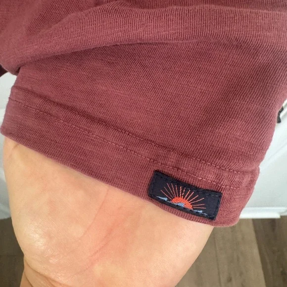 Faherty Men’s Sun Washed Polo Shirt Red Burgundy Short Sleeve Coastal Surf XL - Picture 4 of 9